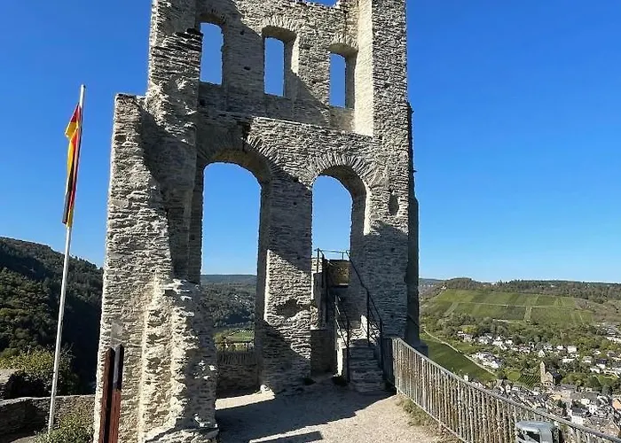 アパート Froeschenpuhl Neu トラーベン・トラールバッハ